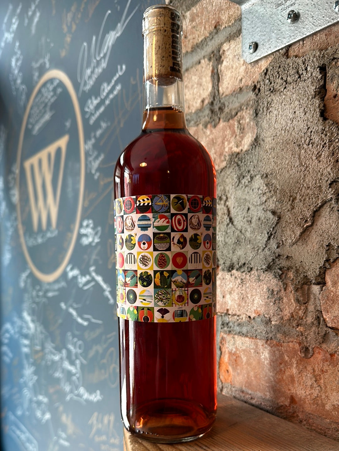 Humus 'Palheto' Red 2021 Vanderbilt Ave Wine Merchants 573