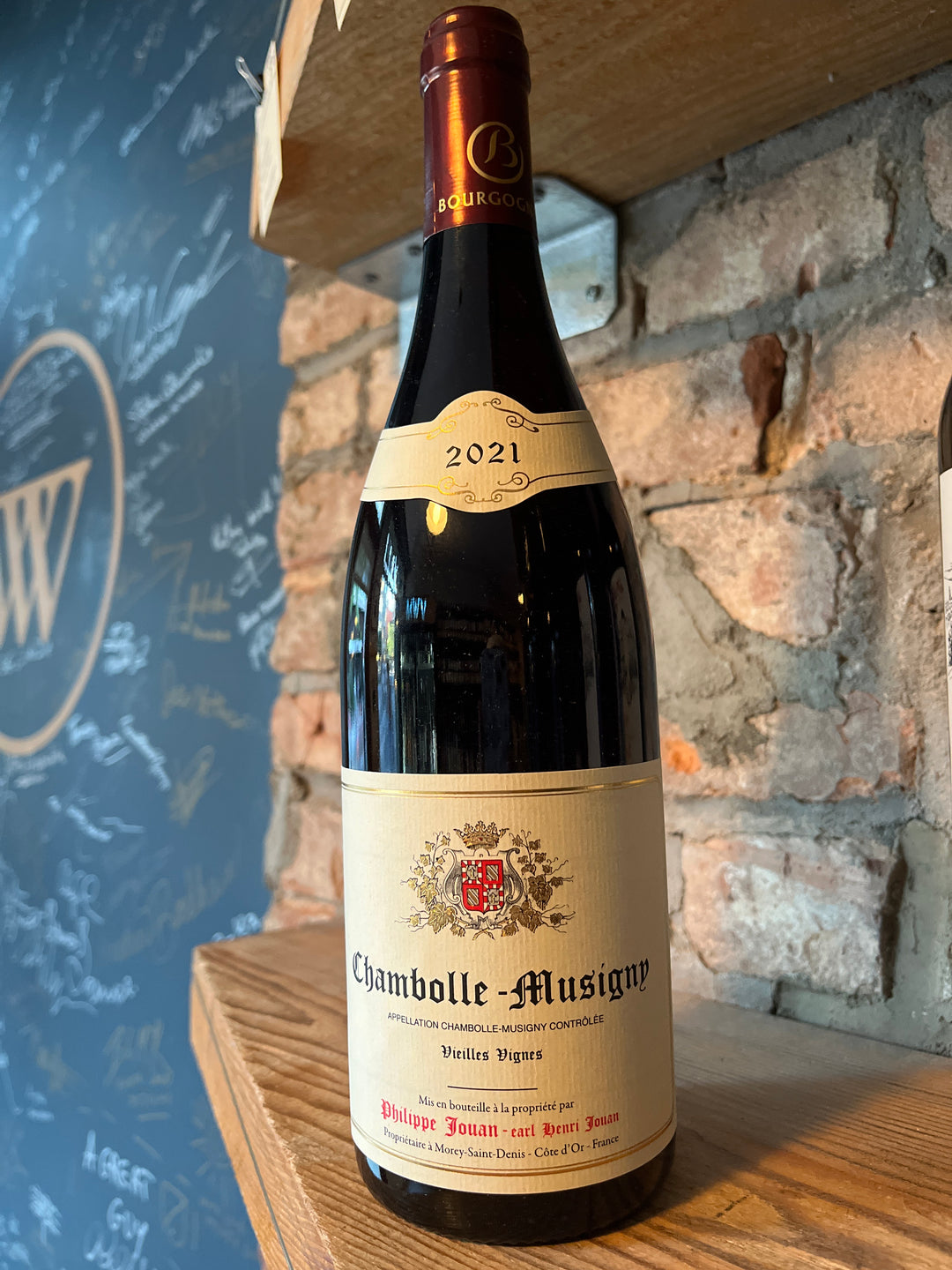 ワイン Chambolle Musigny 2010 Jean Carillon 2010 Jean-Michel Guillon Chambolle-Musigny - CellarTracker