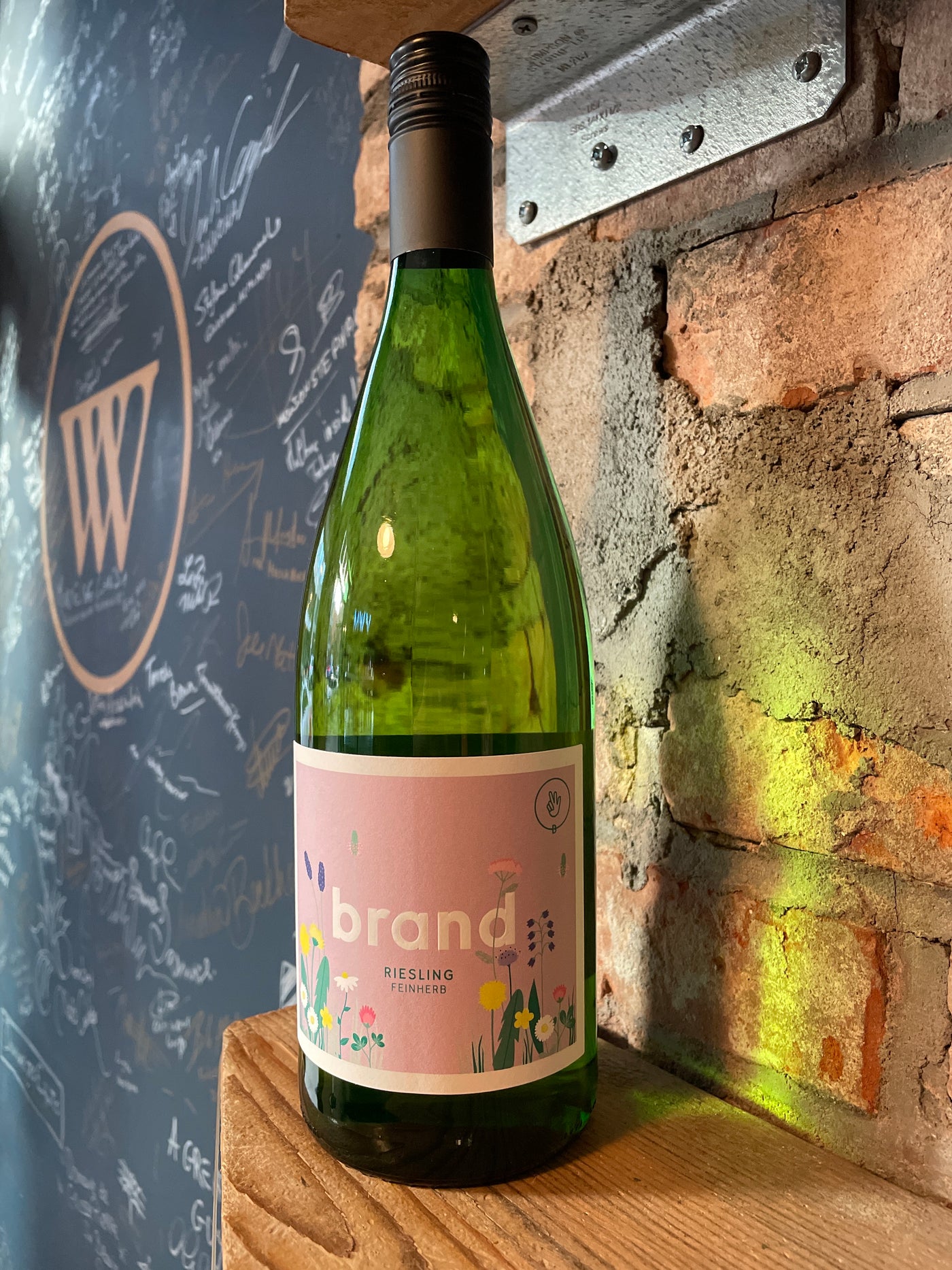 Brand Riesling Feinherb Pfalz 1L 2024