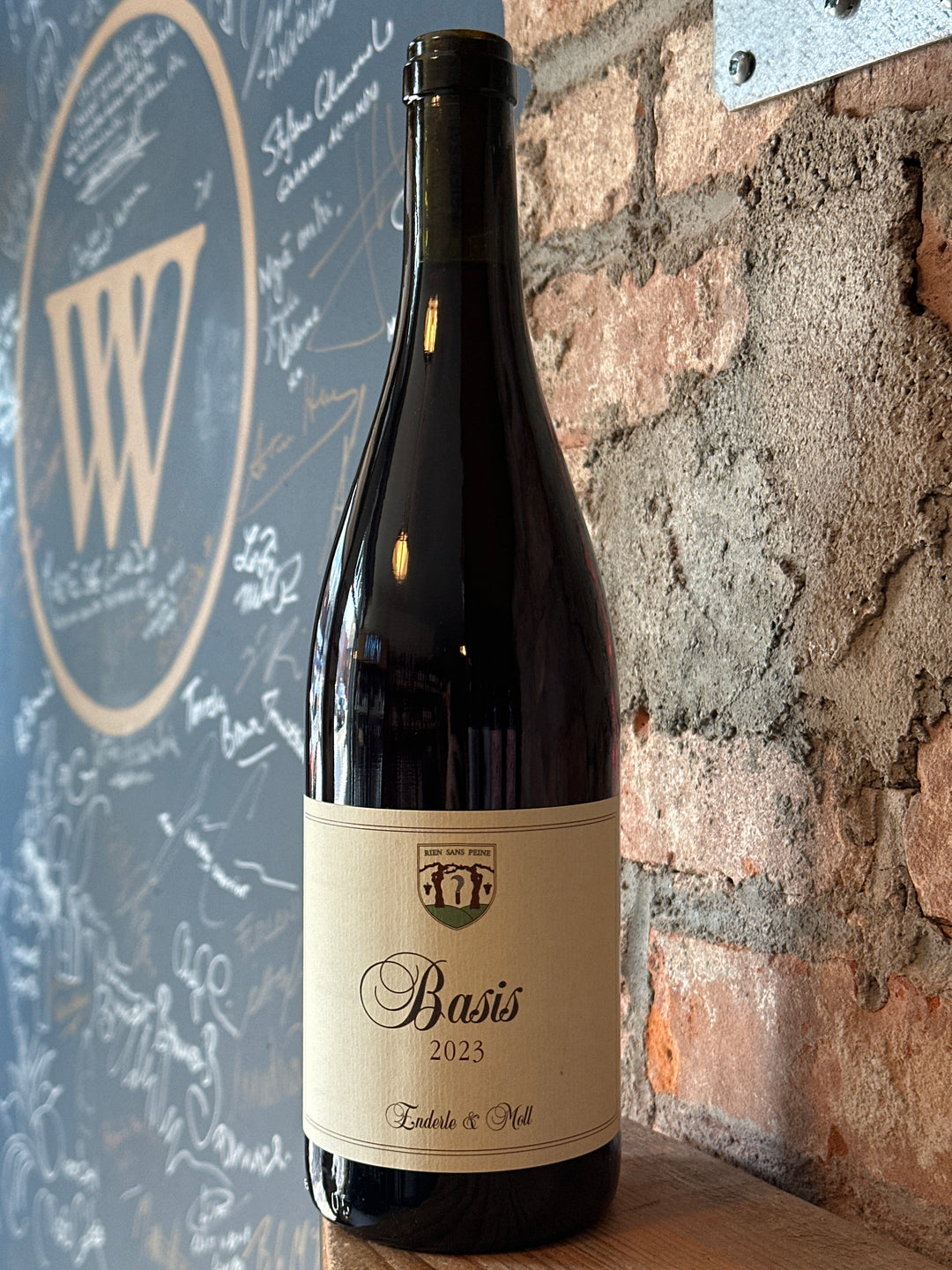 Enderle & Moll "Basis" Pinot Noir 2023