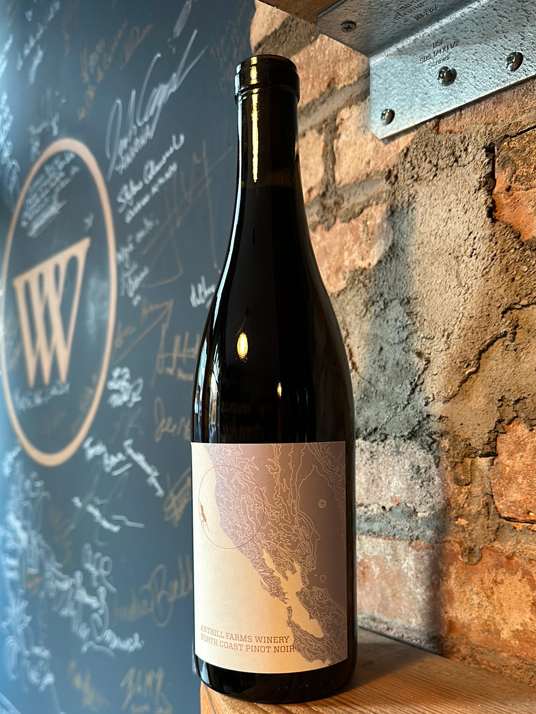 Anthill Farms North Coast Pinot Noir NV