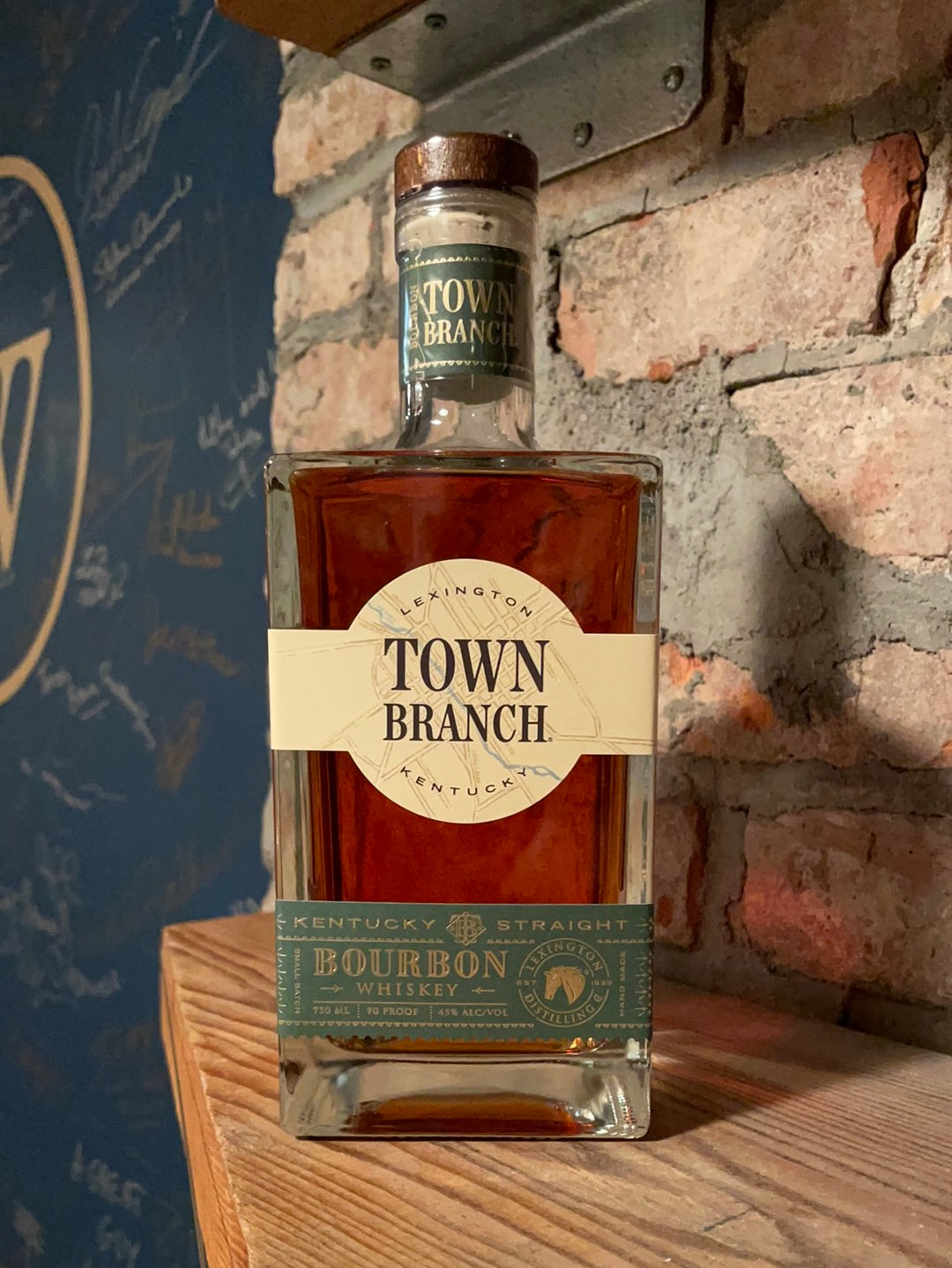 Lexington Distilling "Town Branch" Kentucky Straight Bourbon Whiskey 750ml [NY STATE ONLY]